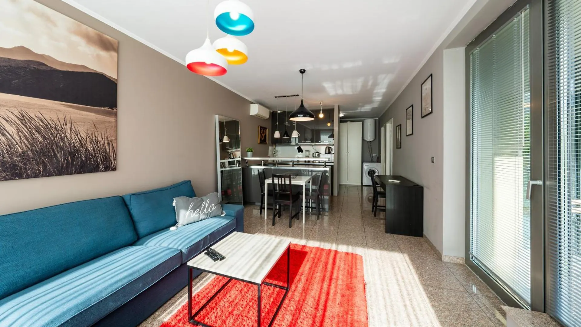 Apartment Слънчев Апартамент С Балкон До Болница Света София